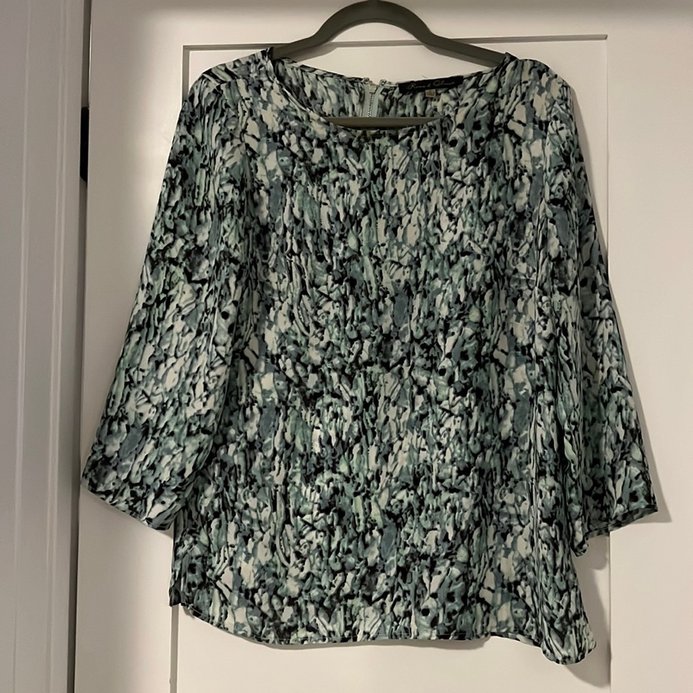 3/4 sleeve boutique blouse